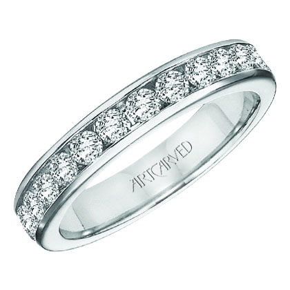 Anniversary ring with round channel set diamonds all around